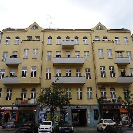 Hotel Transit Berlin Bagian luar foto