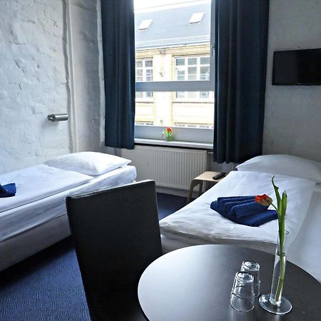 Hotel Transit Berlin Bagian luar foto