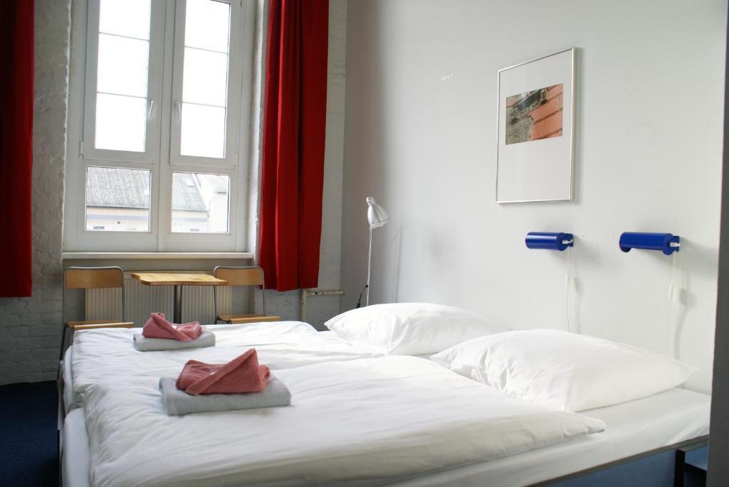 Hotel Transit Berlin Bagian luar foto