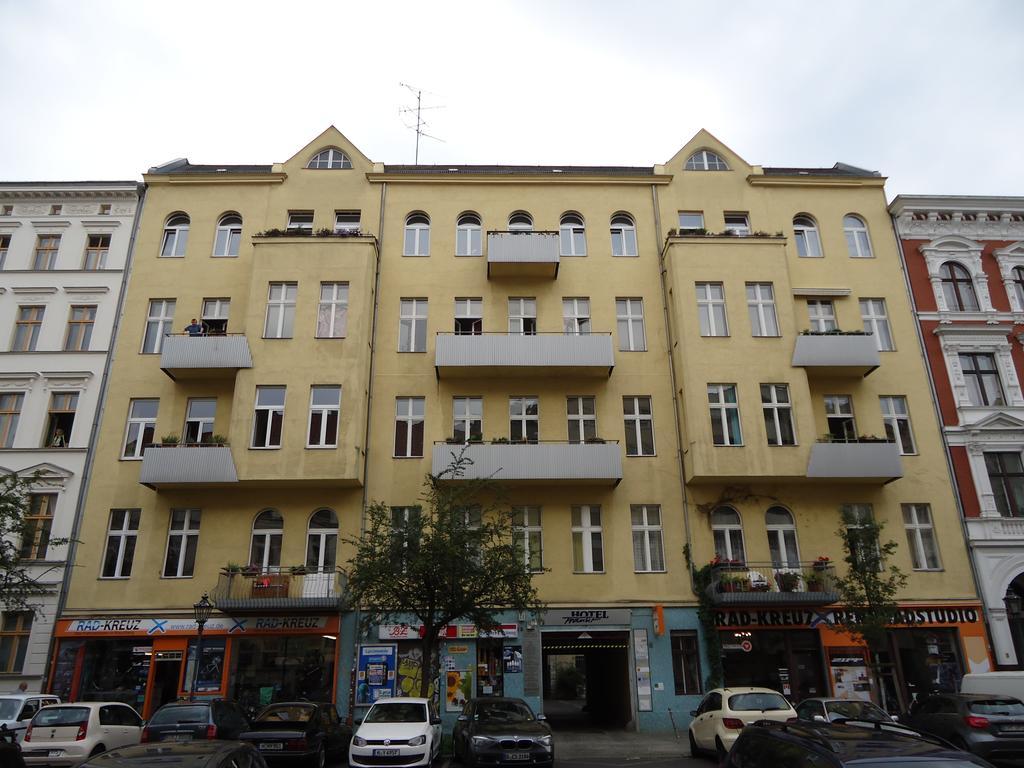 Hotel Transit Berlin Bagian luar foto