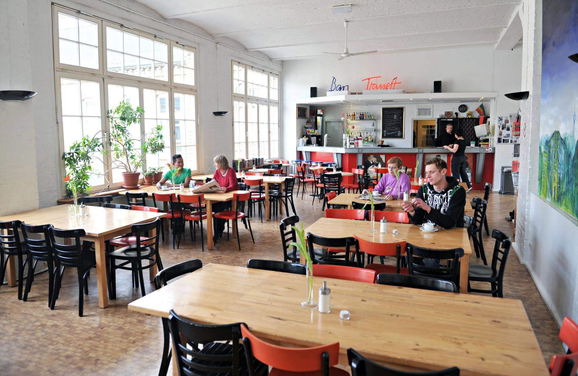 Hotel Transit Berlin Bagian luar foto