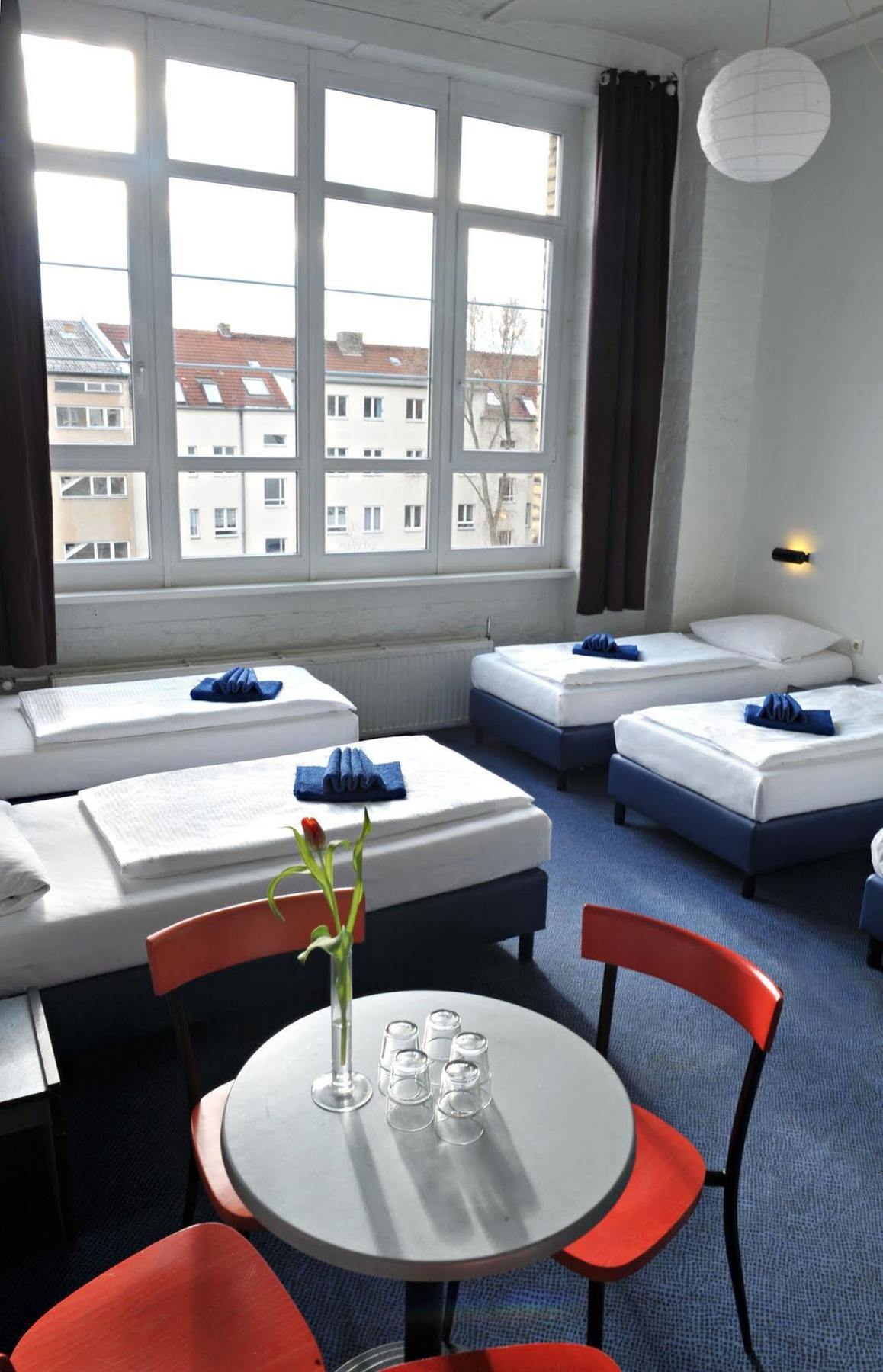 Hotel Transit Berlin Bagian luar foto