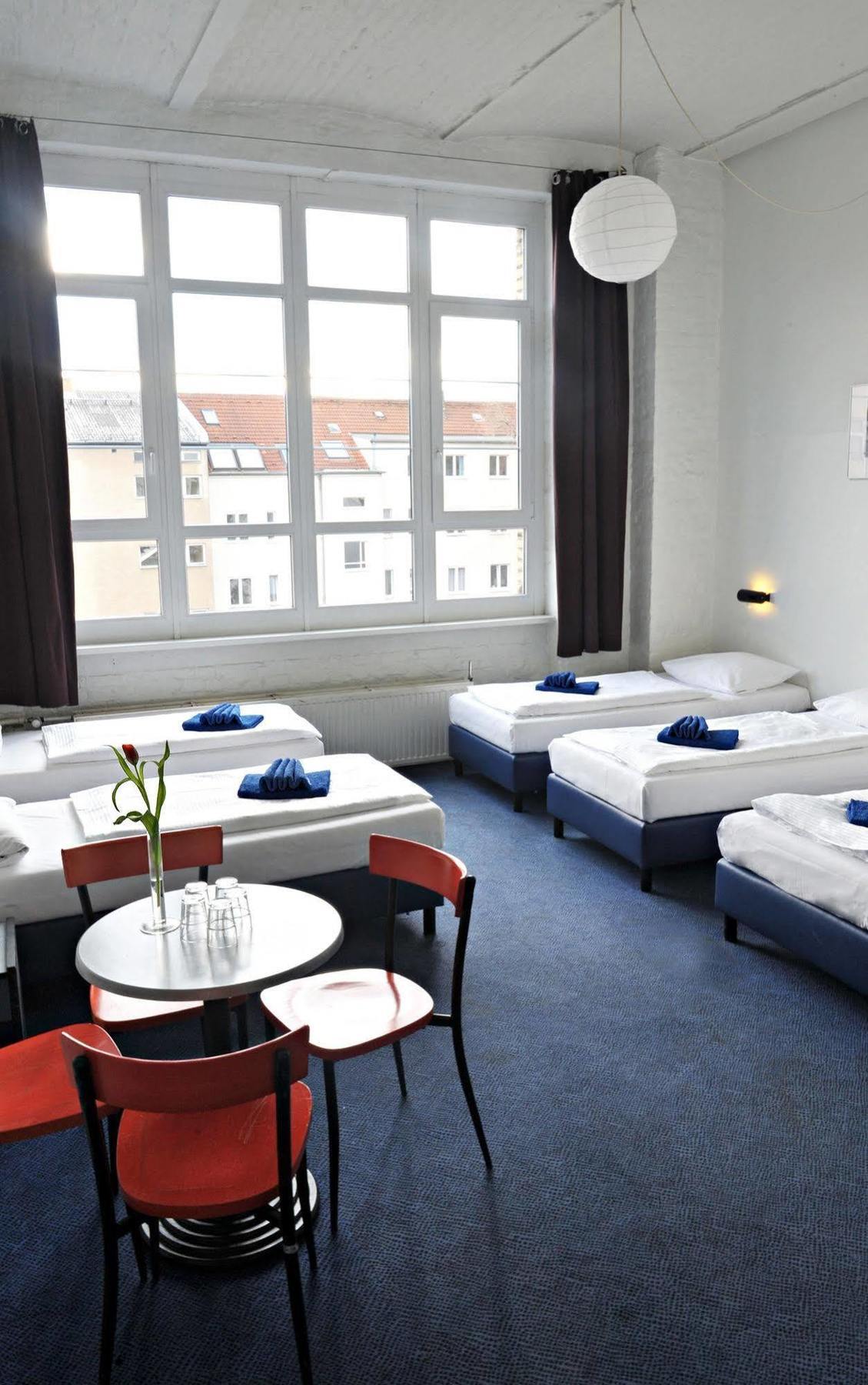 Hotel Transit Berlin Bagian luar foto